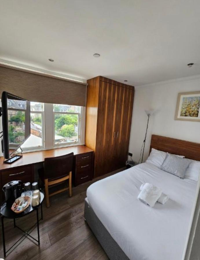 Cosy Double Room City Centre EDI Eksteriør billede